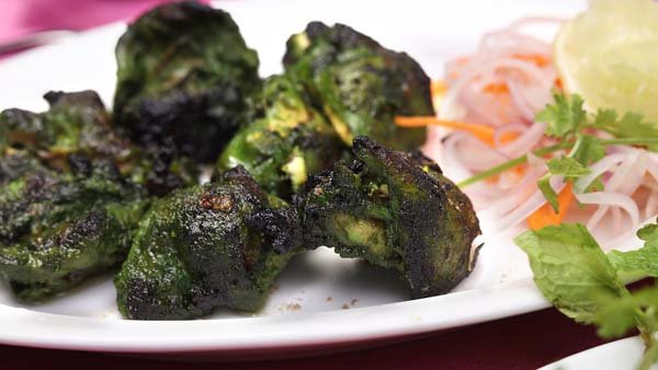 Murg Hari Yali Kebab